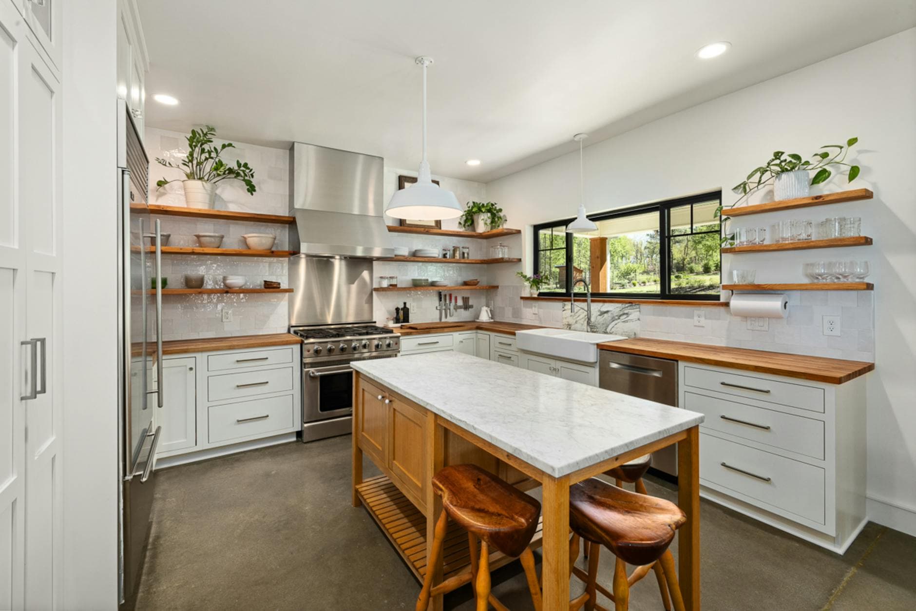 Private Residential Portfolio — gallery image 3